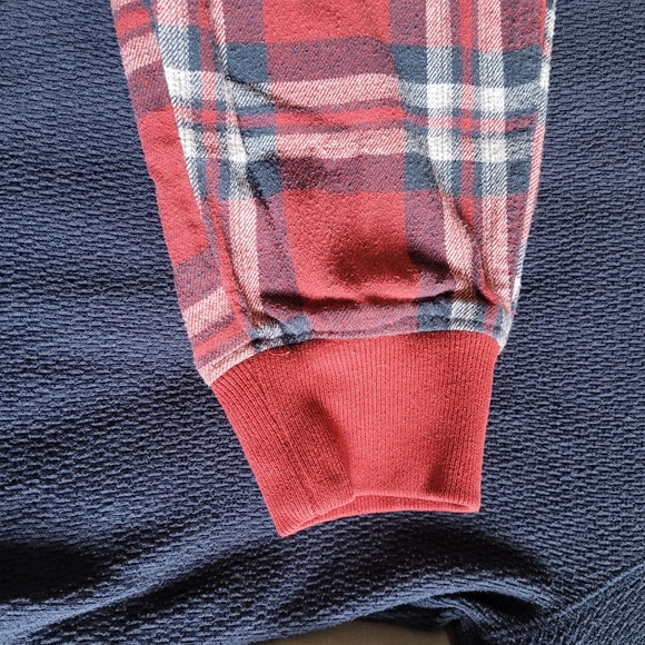 Men's Hollister pajama/lounge set - Picture 7 of 14